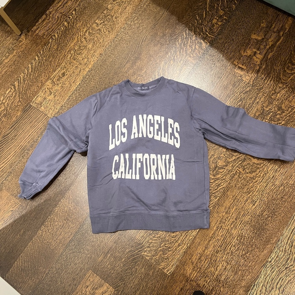 Los Angeles California women’s Gray crewneck